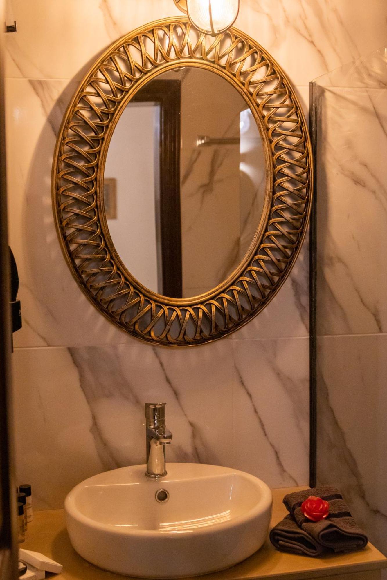 April Luxury Suites (Adults Only) Rhodes City Room photo